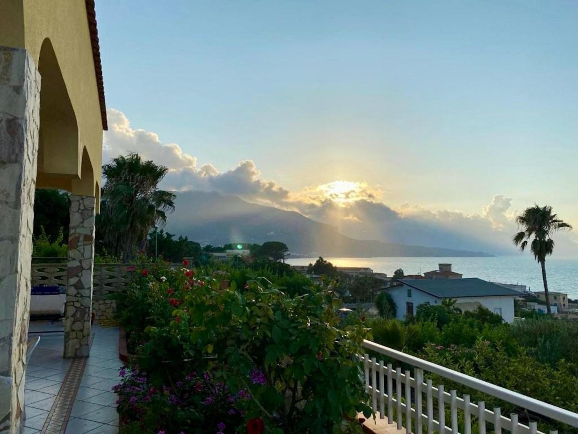 Villa Mare Giuggiola ألكامو مارينا المظهر الخارجي الصورة